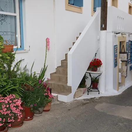 Hytra View House Kythira Town