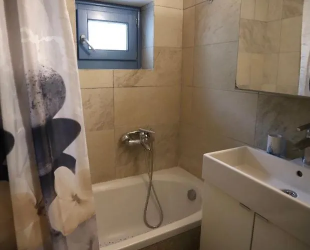 Hytra View House Apartment